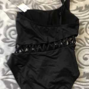 Brand new bathing suit Kenneth Cole